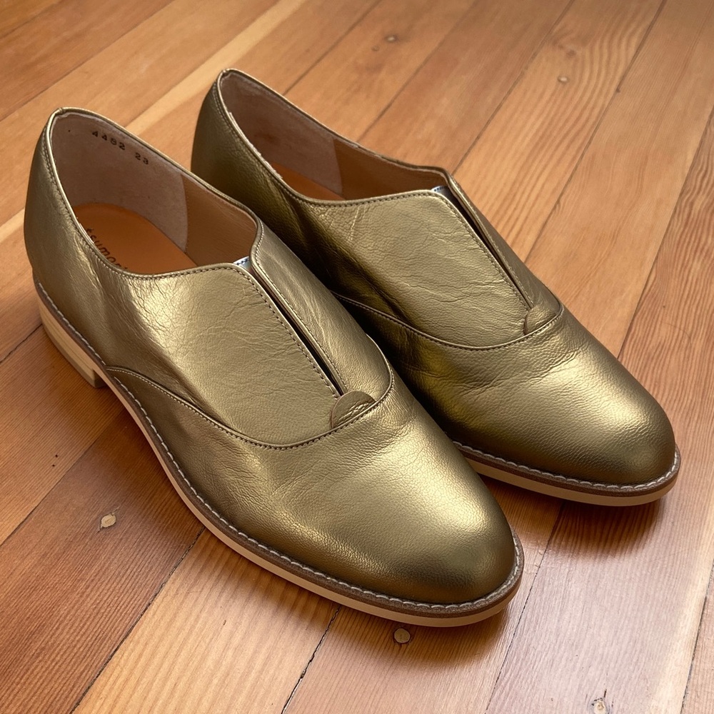 *New* Tsumori Chisato Gold Leather Loafers
